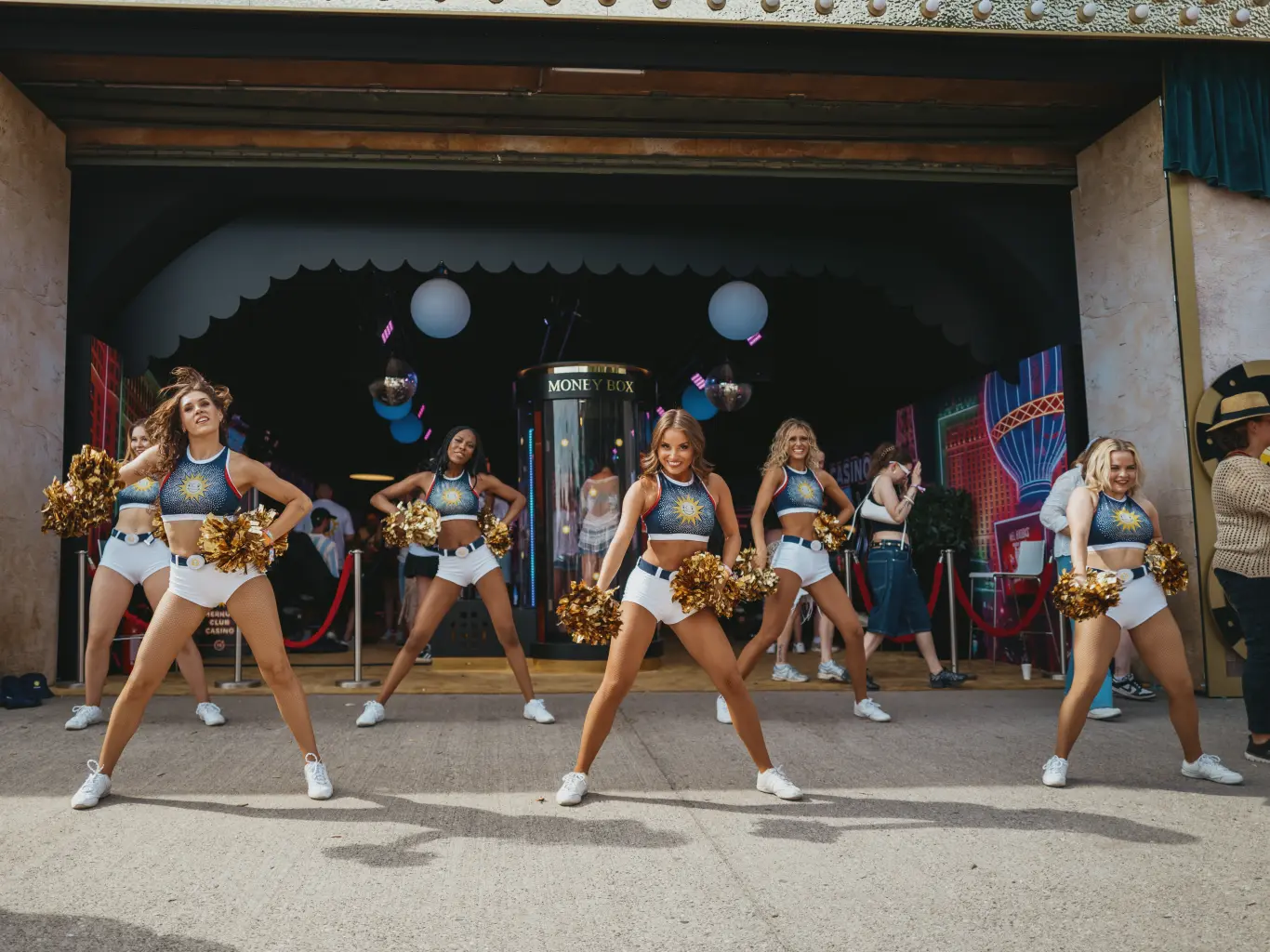 MERKUR CLUB CASINO - San Hejmo 2025 - Cheerleader