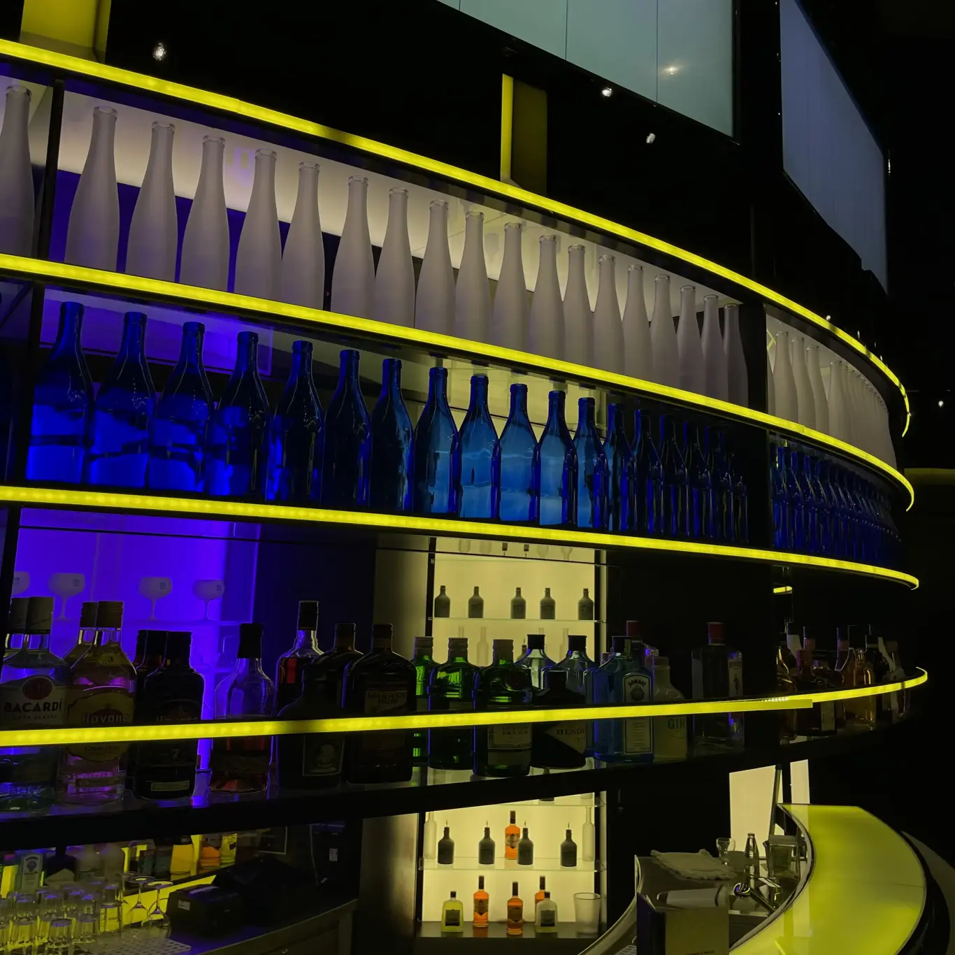 Bar_Flaschen_Duisburg