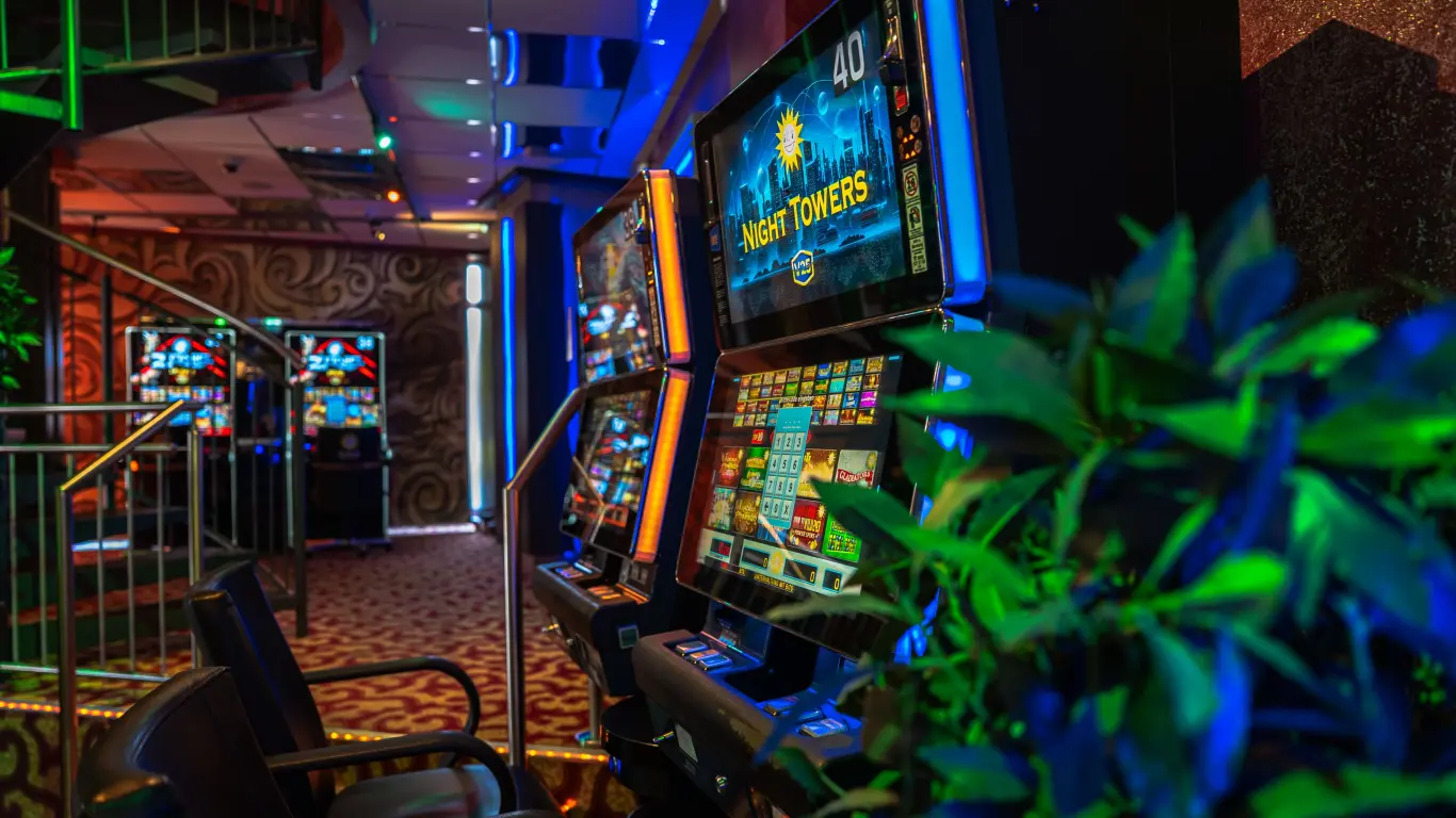 Merkur-Spielhalle-Essen-FrohnhauserStr-Ambiente3