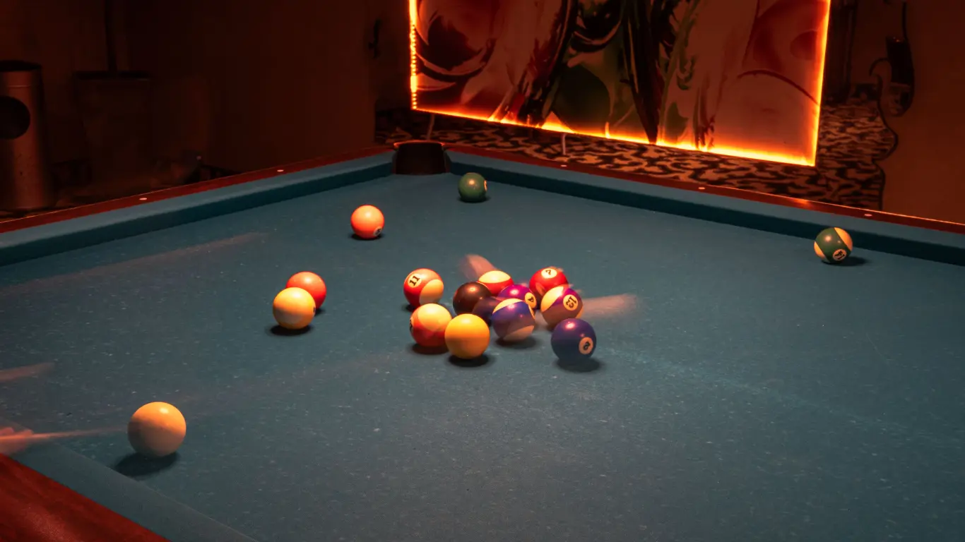 Merkur-Spielhalle-Essen-FrohnhauserStr-Billard-spielen