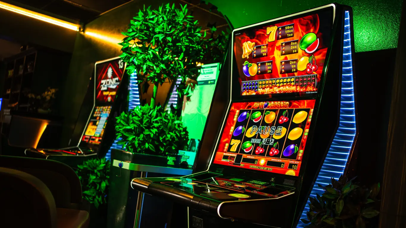 MERKUR-SPIELHALLE-München-05