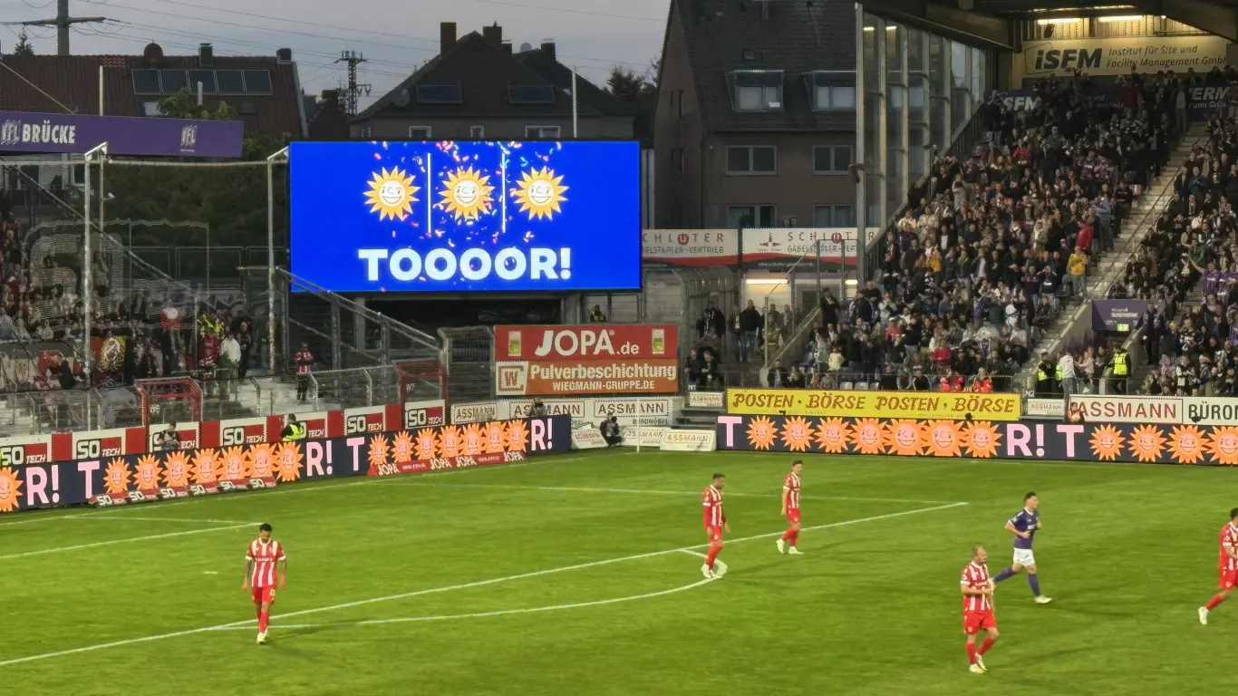 Toranimation_Videowall LED Bande