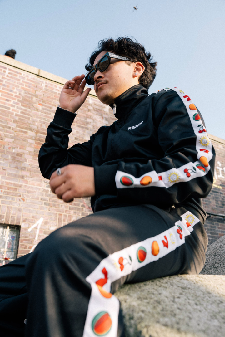 Herbst-Mood-2025-MERKUR-TRAININGSANZUG-2.0-(720-x-1080)