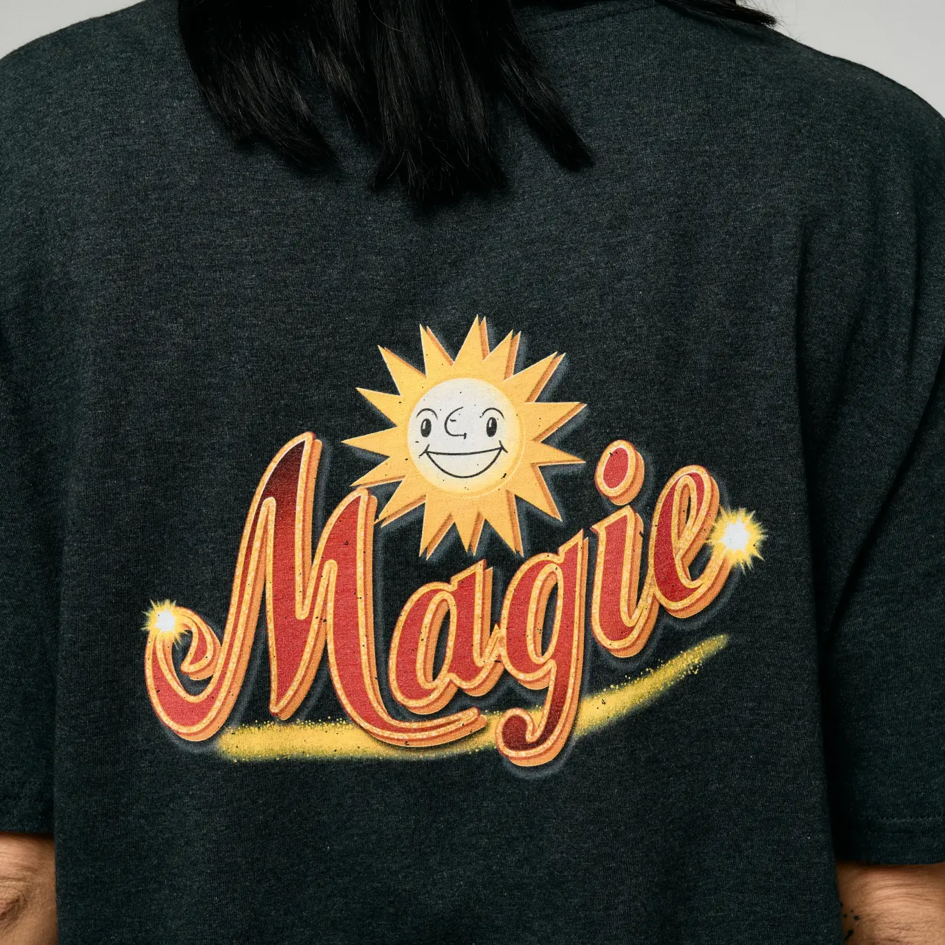 MERKUR-Magie-Shirt-Back-detail