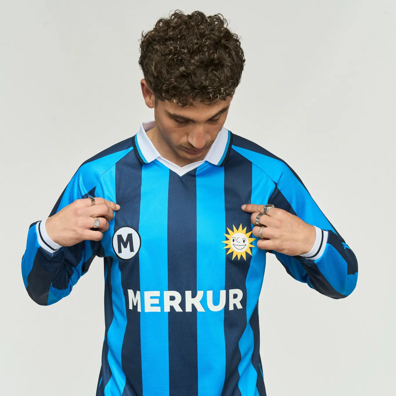 MerkurStreetwear-Retro-Trikot-langarm
